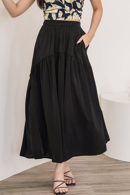 Andrea Tiered Maxi Skirt (Black)