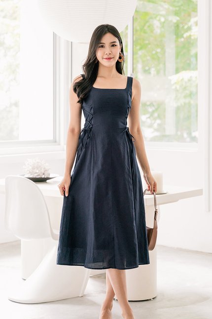 Lianna Padded Side-Tie Linen Midaxi Dress (Midnight)