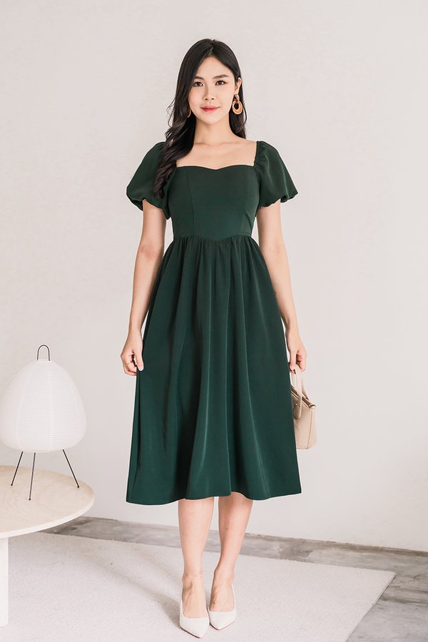 Kaylee Padded Curved Waist Midi Dress (Emerald)