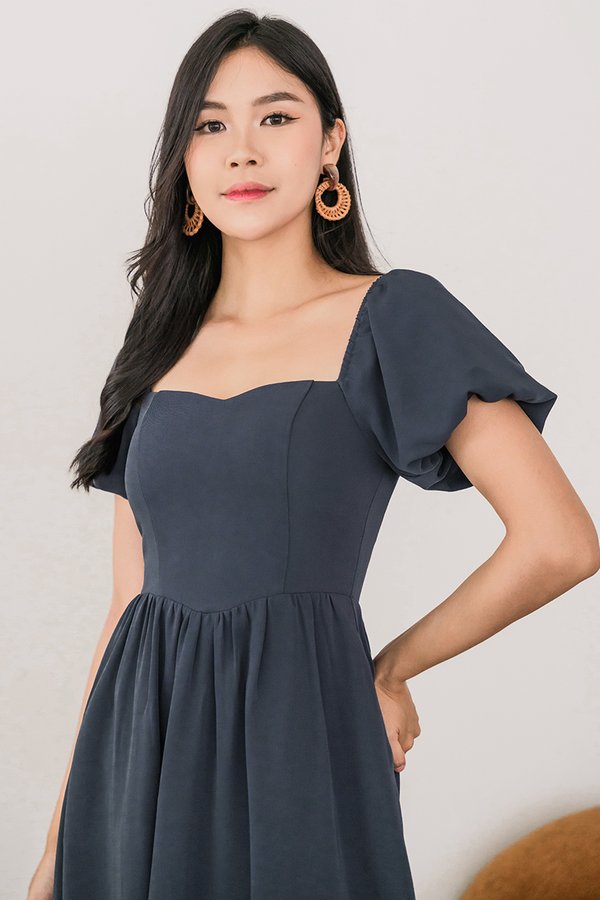 Kaylee Padded Curved Waist Midi Dress (Hale Navy)
