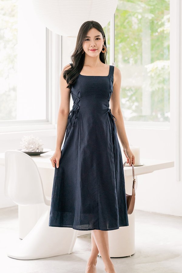 Lianna Padded Side-Tie Linen Midaxi Dress (Midnight)