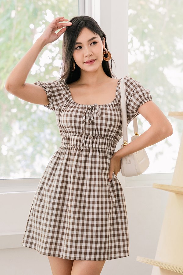 Lola Gathered Gingham Dress (Cocoa)
