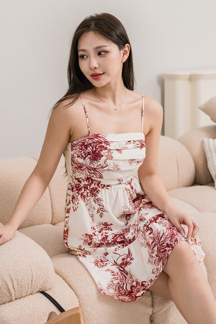 Jadine Padded Folds Dress (Maroon Earthy Bliss)