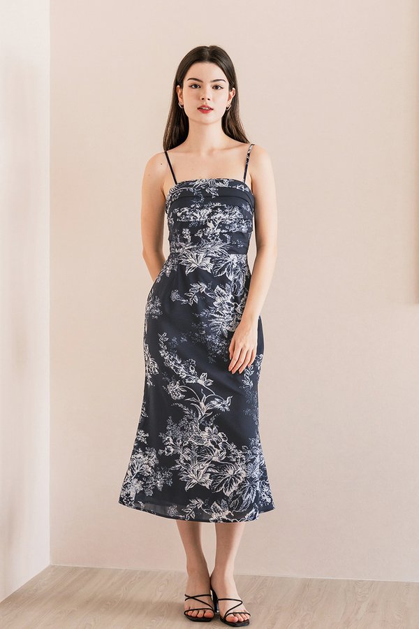 Dione Padded Folds Midi Dress (Midnight Earthy Bliss)