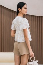 Jayley Tie-Front Peplum Top (Sand Lavish Bloom)