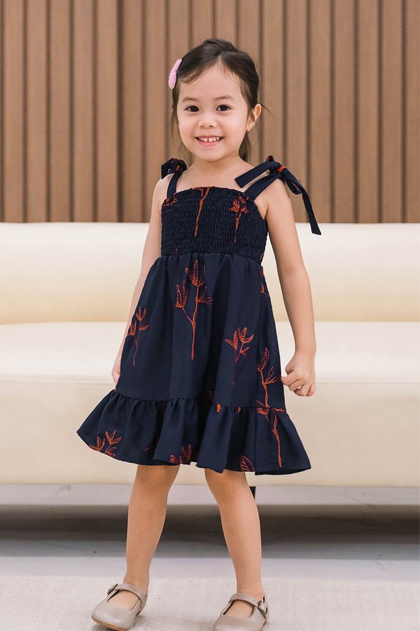 Kids Emmie Tie-Strap Smocked Dress (Navy Spring Bloom)