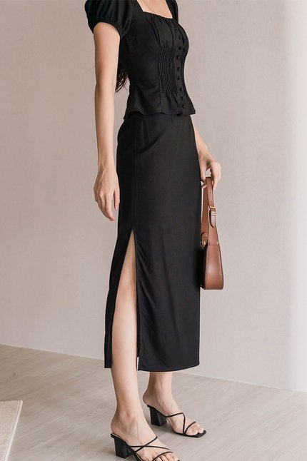 Clover Side Slit Linen Midaxi Skirt (Black)