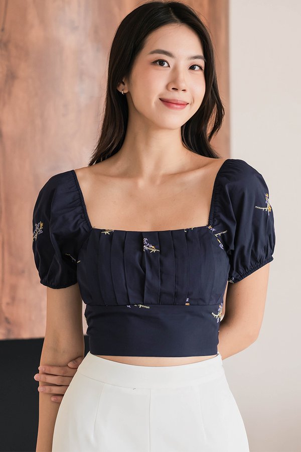 Jaycee Padded Puff Sleeve Pleat Front Top (Navy Embroidery)