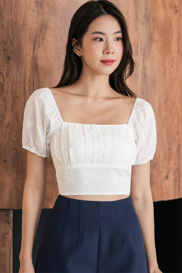 Jaycee Padded Puff Sleeve Pleat Front Top (White Embroidery)