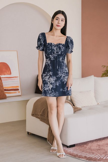 Jovene Padded Pleat Front Dress V2 (Midnight Earthy Bliss)