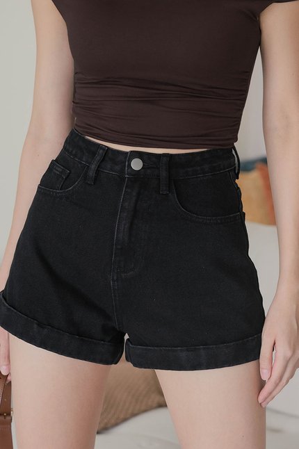 Kelsie Cuffed Hem Denim Shorts (Black Denim)