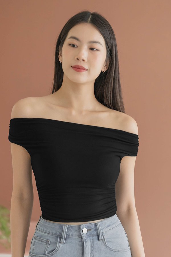 Noelle Padded Off-Shoulder Ruched Top (Black)