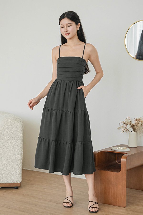 Jan Padded Folds Midaxi Dress (Hunter Green)