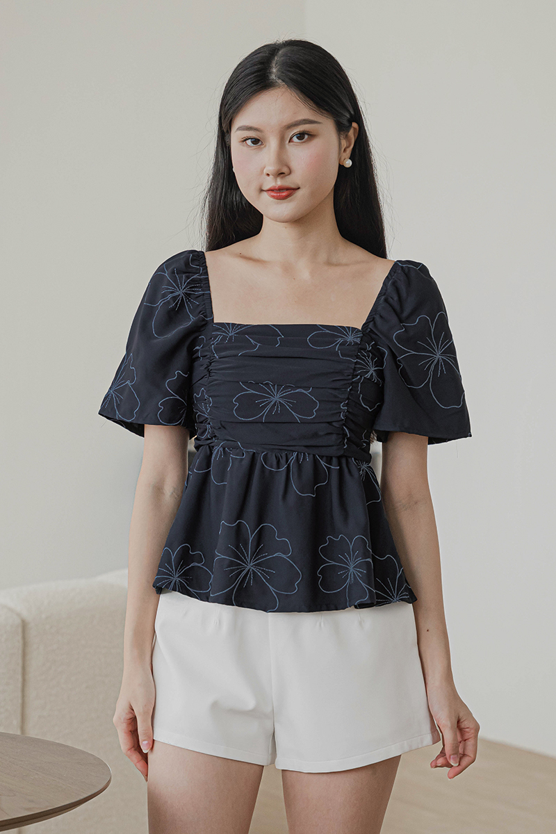 Dalsy Padded Flutter Sleeve Ruched Peplum Top (Midnight Florette