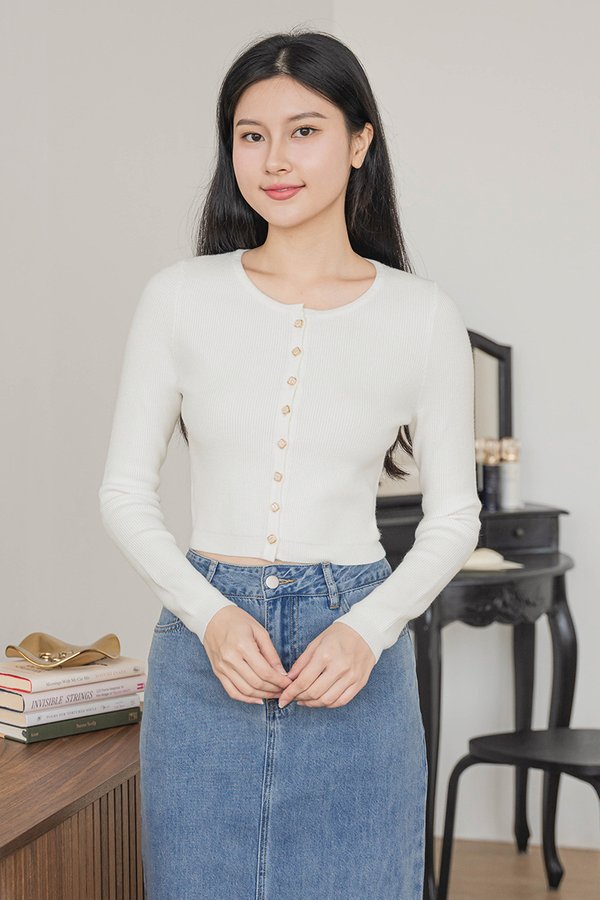 Eleanor Square Pearl Button Cardigan Top (Off White)