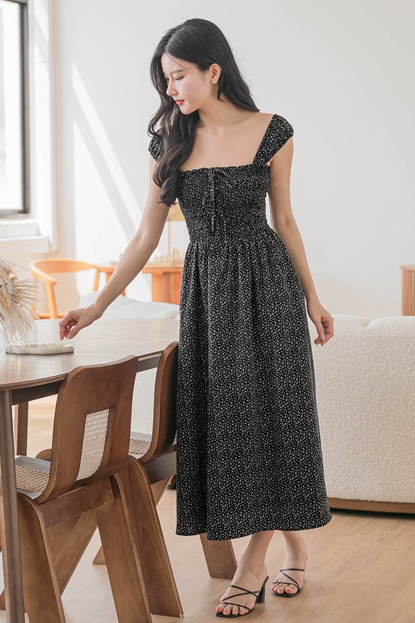 Bella Cap Sleeve Smocked Ribbon Midi Dress (Black Wildflowers)