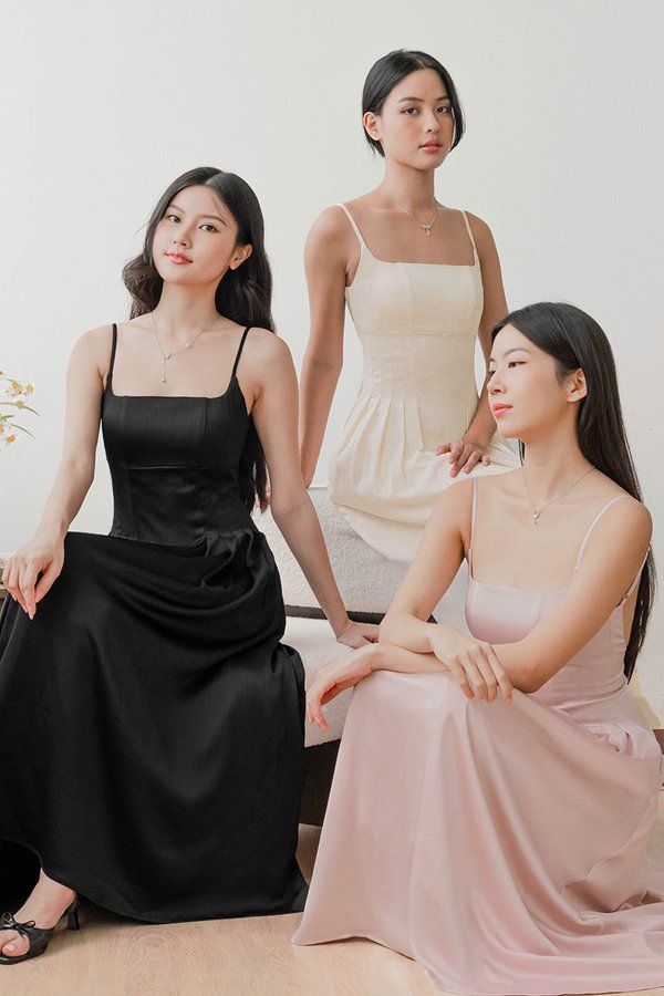 Marilyn Padded Low-Back Midaxi Dress (Pink)