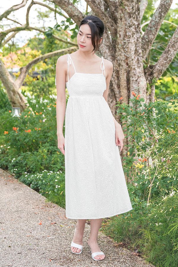 Benedette Padded Babydoll Midaxi Dress (White Embroidery)