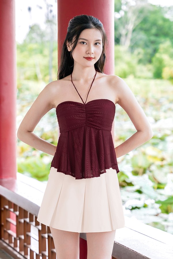 Betty Padded Sweetheart 2-Way Lace Top (Maroon)