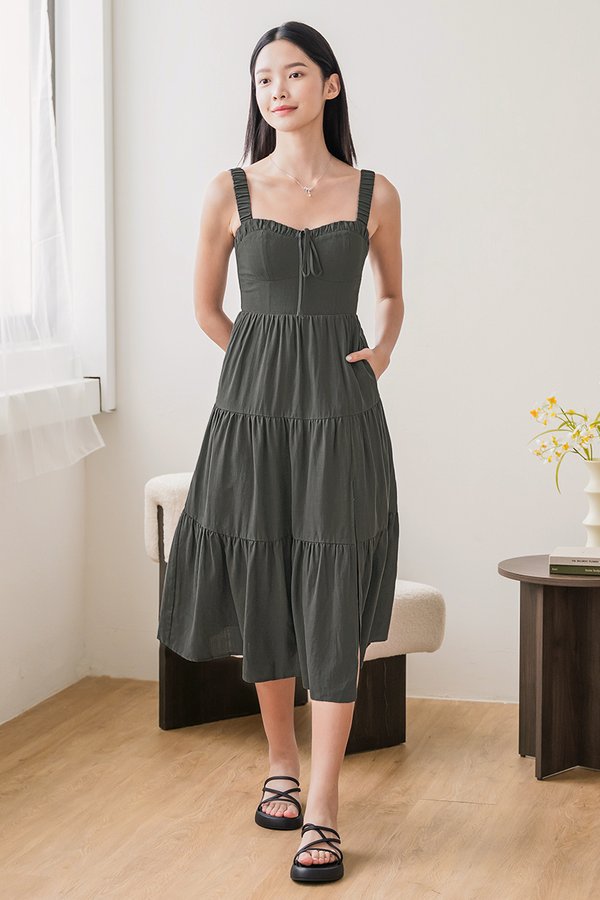 Laura Padded Ruched Strap Midi Dress (Hunter Green)