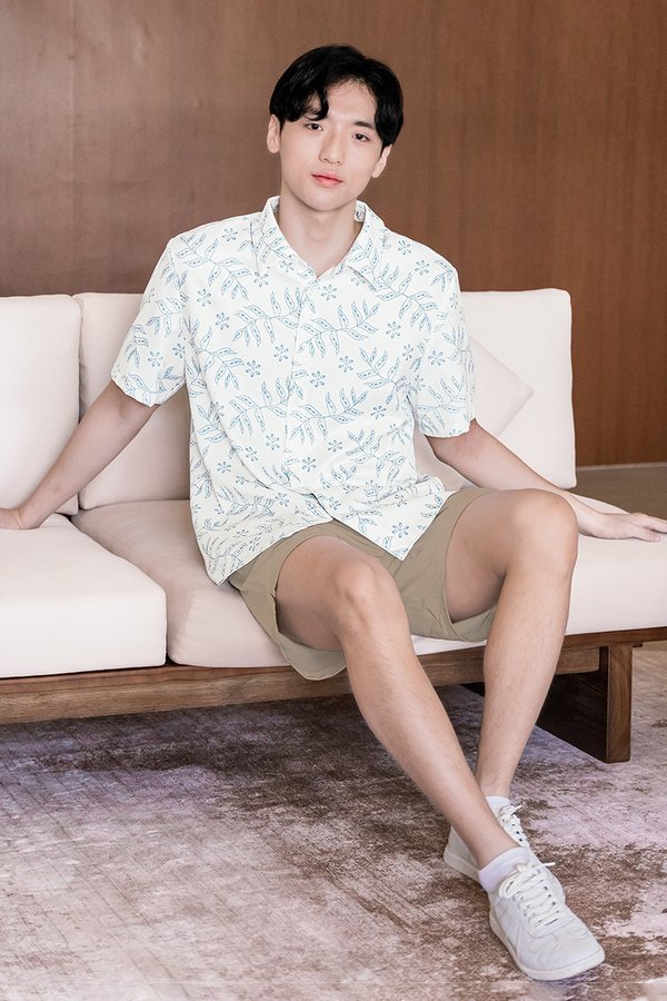 Benjamin Oversize Collar Shirt (Columbia Blue Opulent)