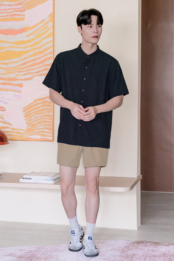 *RESTOCKED* Hans Mandarin Collar Shirt (Midnight)