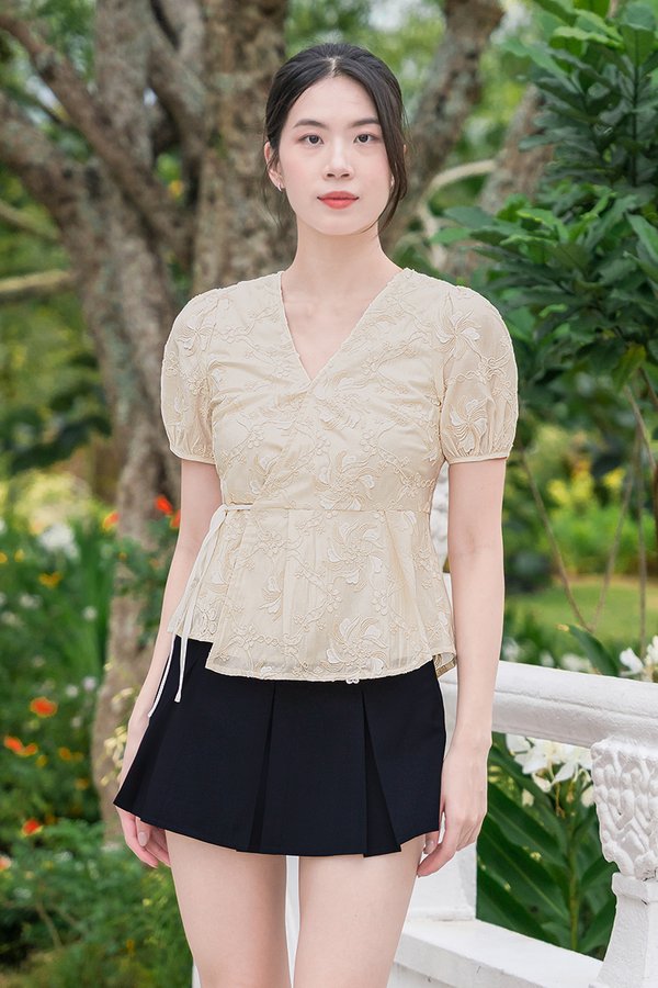 Mirabelle Wrap Ribbon Peplum Top (Cream Textured Floral)