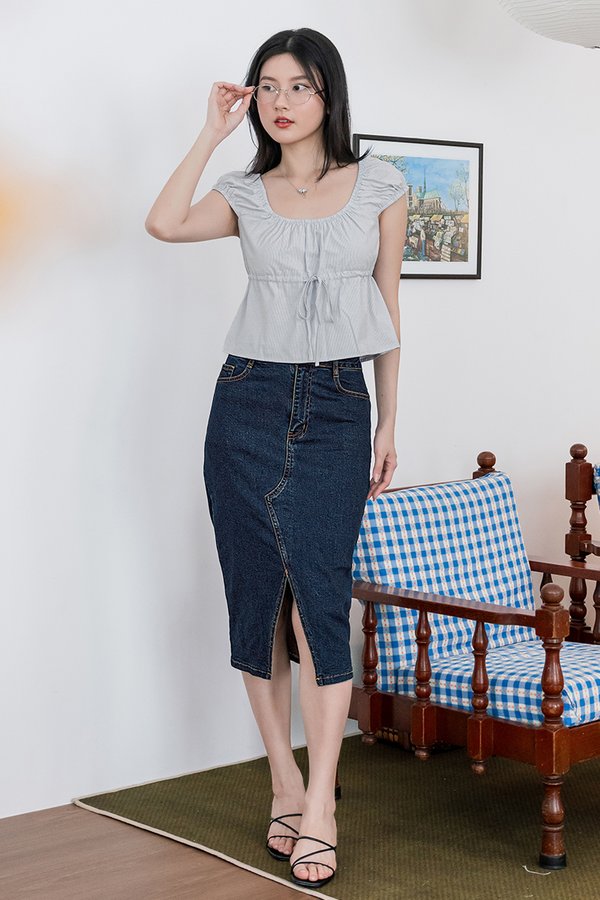 Bailey Cap Sleeve Drawstring Top (Grey Gingham)