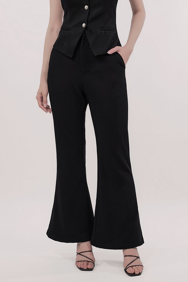 Flaunt Your Legs Pants V2 - Petite (Black)
