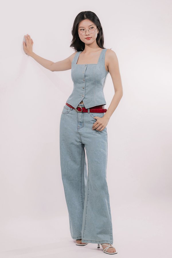 Kinsley Wide Leg Baggy Jeans - Regular (Light Wash)