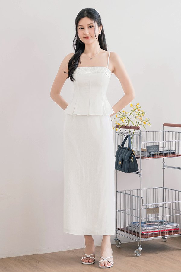 Cleo Back Slit Midaxi Skirt (White)