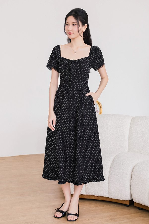 Miranda Padded Lace Sleeve Dress (Black Floral)