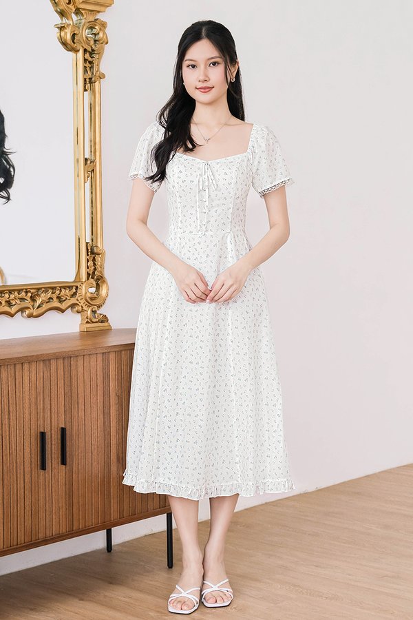 Miranda Padded Lace Sleeve Dress (White Floral)