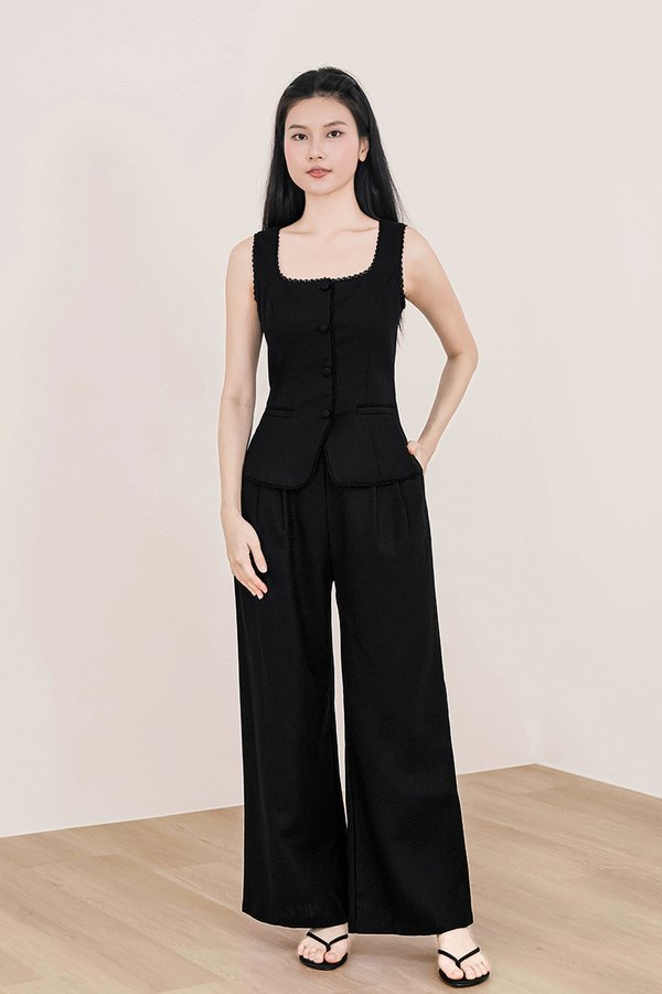 Blaire Padded Button Vest Top (Black)