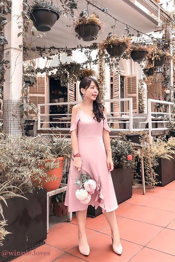 Joy Cold Shoulder Frills Slit Dress (Dusty Pink)