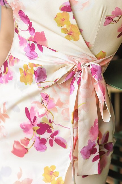 Alyssa Kimono Wrap Dress (Cream Pink Floral)